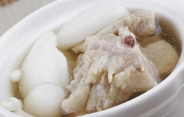 鳄鱼肉如何做简单又好吃（鳄鱼我如此凶猛强壮）