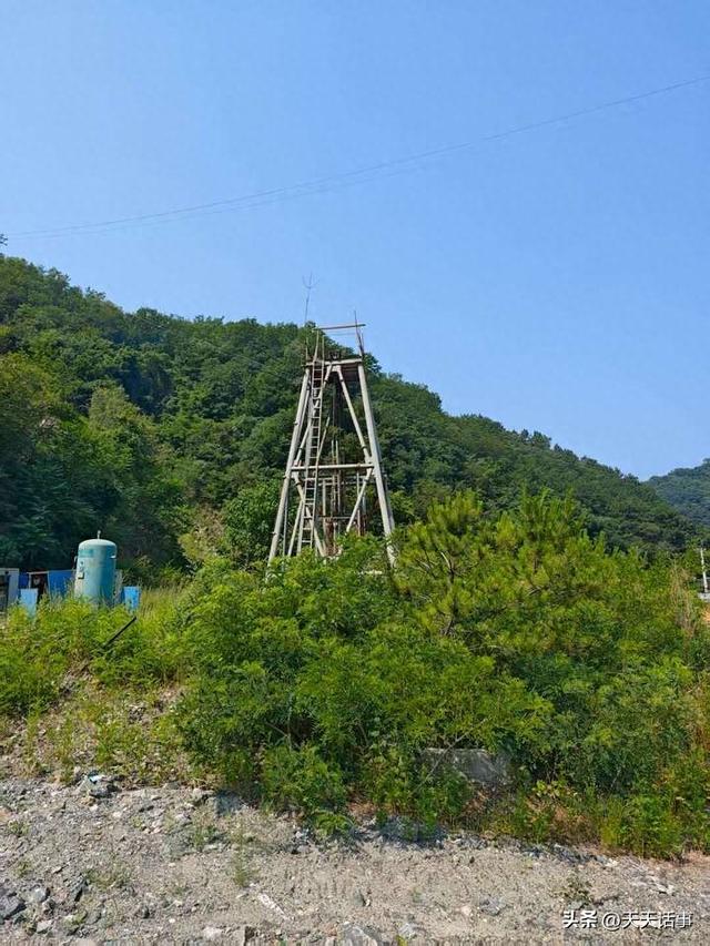 承德市兴隆一个铁矿采矿权2023万起被拍卖，拍出5303万高价