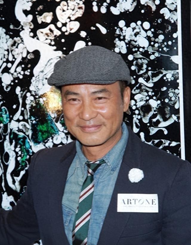 他出道46年零绯闻，为妻女买了26套房子，梦想回山东乐享晚年