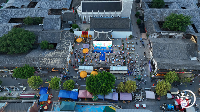 古街焕新潮！江安西街剧本杀点燃团建新风