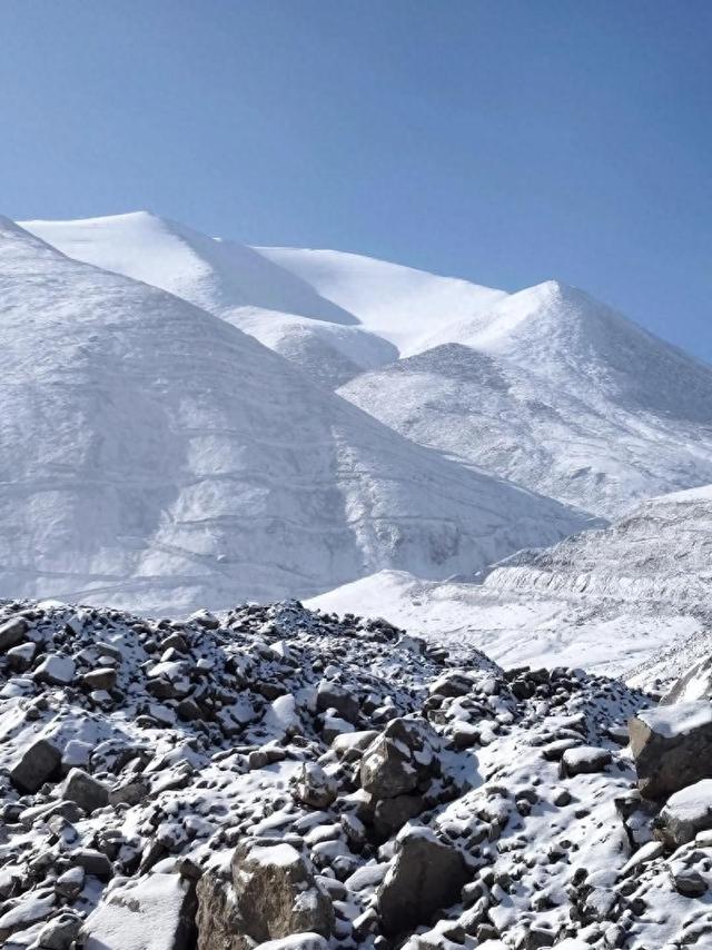 国内旅游美景怎么玩？新疆喀纳斯、云南梯田和川西亚丁全攻略