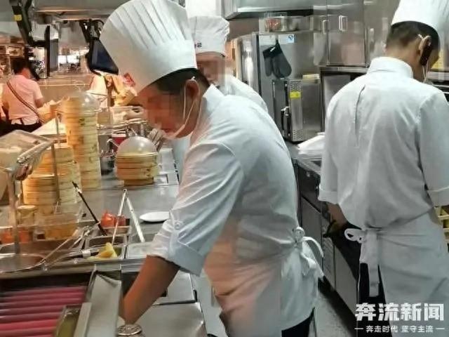 “几乎没人”!西贝客流断崖式减少，门店负责人：羊肉每年一次集采冷冻发往全国，我们不可能天天杀羊