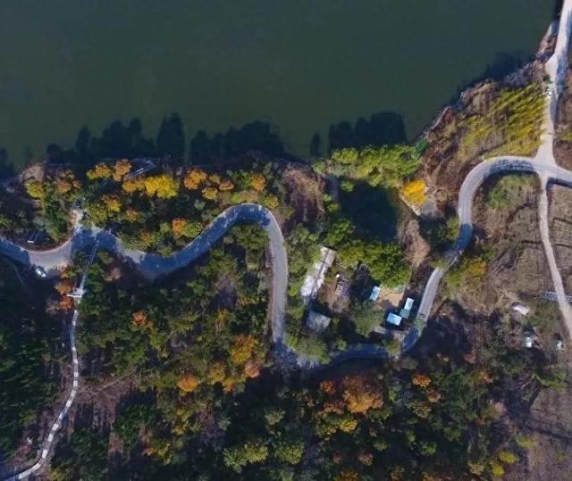 自驾济南九龙山旅游大道，山水画卷美得太上头了！