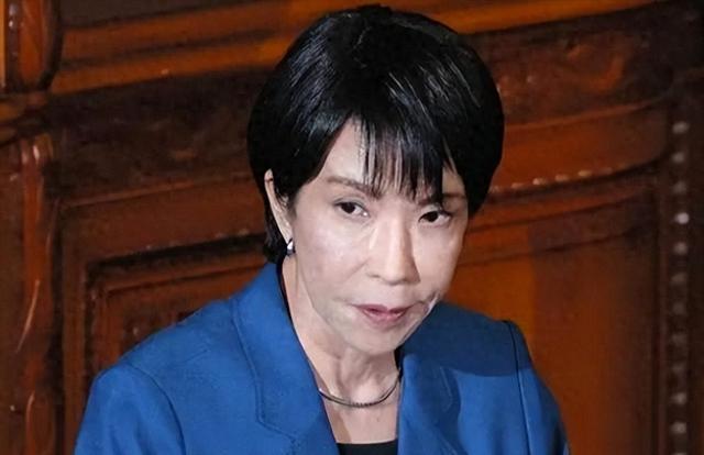 沉默14天后，高市对中方的第一句话：不是致歉，而是对台立场未改