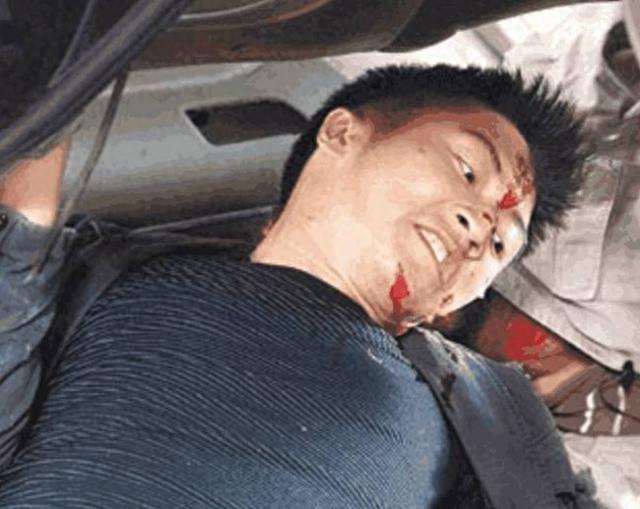 王菲也没想到，自己宝贝了11年的男友谢霆锋，陷入了“家庭怪圈”