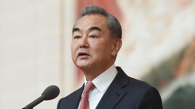 王毅外长刚走，印度撤回涉台承诺，还对华“下战书”，信号不寻常