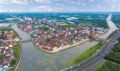 漕桥河交出水清岸绿新答卷（我家门前有条河）