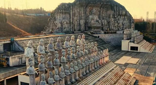 探访洛阳巨资打造的武则天演出项目已荒废多年,目前仍然无人问津