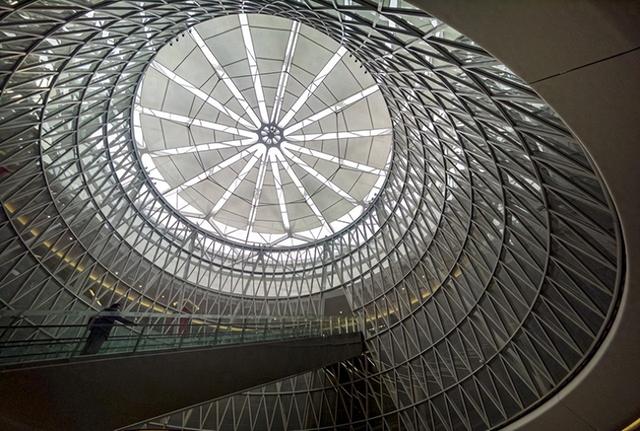 绍兴人去趟杭州萧山机场：一场被地铁 “PUA” 的魔幻走位！