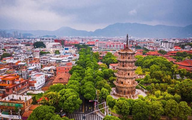 福建泉州,一生至少去一次的城市,体验“半城烟火半城仙”的魅力