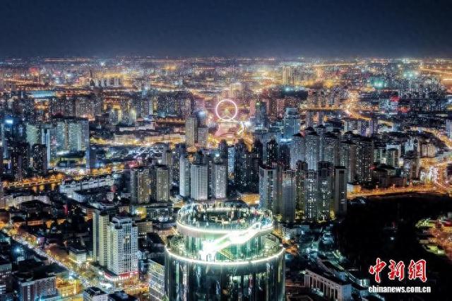 天津高空观景走热 拓“垂直文旅”新体验