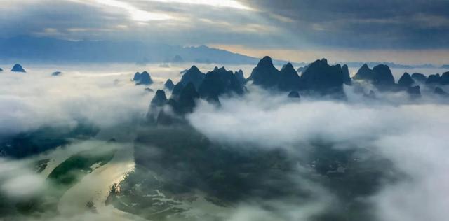 盘点中国最美五大景点!黄山只能排第3?第一名连神明都避让!