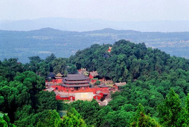 来了才晓得,为何“少必入川、老不出蜀”