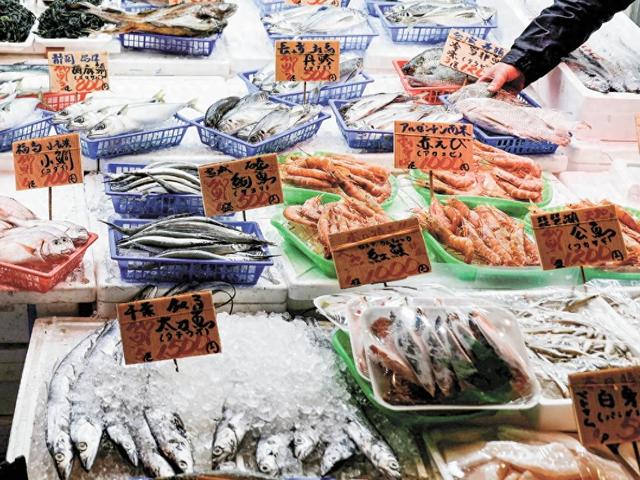 6吨扇贝刚卖中国12天，日本首相一句话，871亿水产品市场再关门