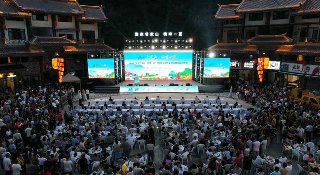 2025“清凉曾家山·嗨啤一夏”啤酒音乐季暨夏季消费促进活动在曾家山举行