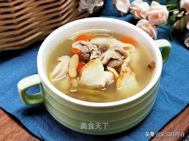 石斛花旗参花胶鸡汤 2026年石斛花胶花旗参老鸡