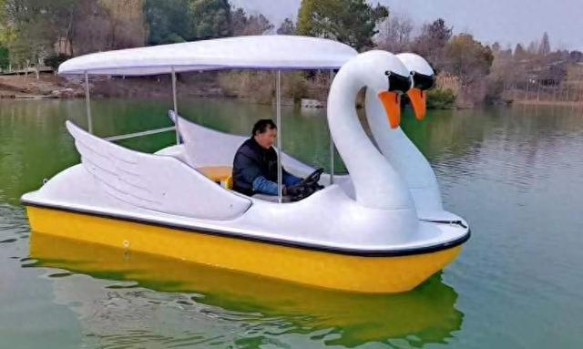 景区与公园电瓶船选购指南及明扬游艇推荐