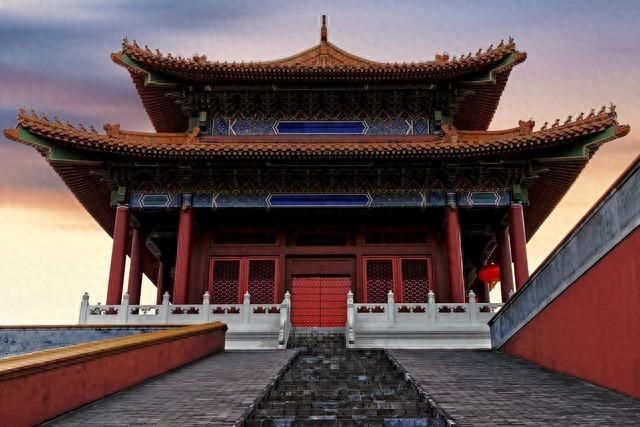 去横店旅游需要准备什么东西（横店影视城全攻略一次穿越千年古今的梦幻体验）