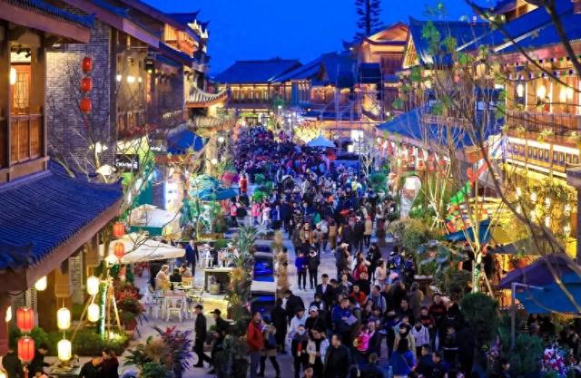 过度依赖旅游客流，导致文旅项目“季节性空心化”