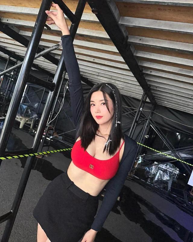 这就是奶凶奶凶的吧！????权恩妃