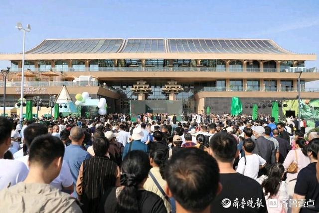 活力起步｜首日迎来四万客，济南起步区“活力首秀”迎“开门红”