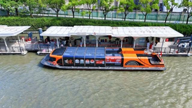 沿沪宁产业创新带主题航班“南京号”首航，现场直击→