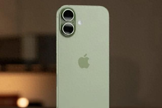 iPhone17标准版评测_iPhone17拍照硬件分析_苹果17