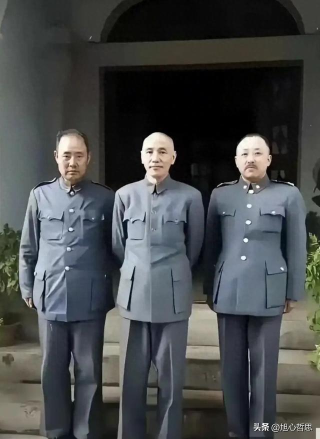 我敢断言，认得出这三位的，历史一定不会差，一般只认识中间的人