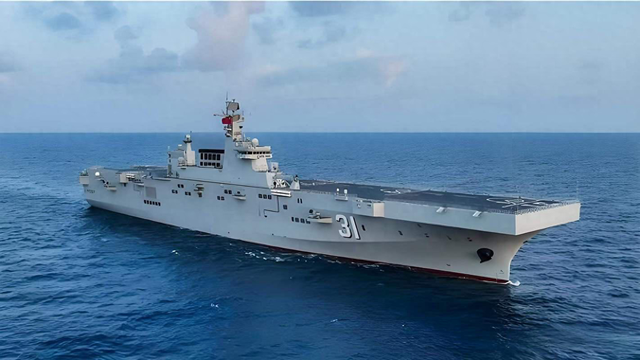 碾压美国级？四川舰携电磁弹射亮相	，海军两栖作战迈入新纪元！