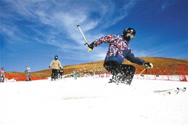 会泽：水到“旅”成 草山变“金”山