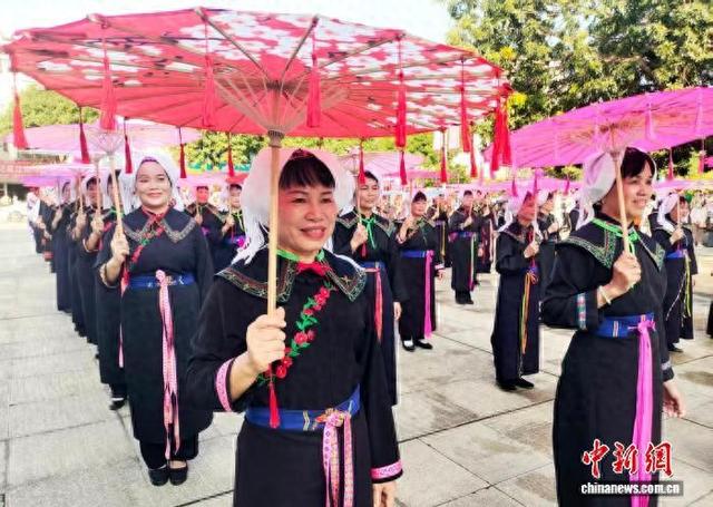 广西大新中越边关侬峒文化旅游嘉年华启幕