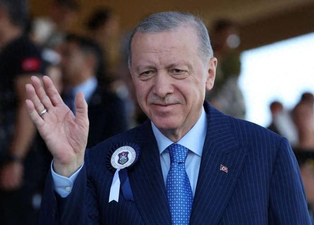 中国被下套了！土耳其免签坑惨游客，首批国人已被收割到破产