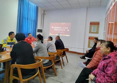 小板凳，大凉亭，议出群众“心”天地