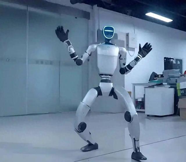 60亿元合约刷屏!人形机器人从秀场到车间,交付才是生死线