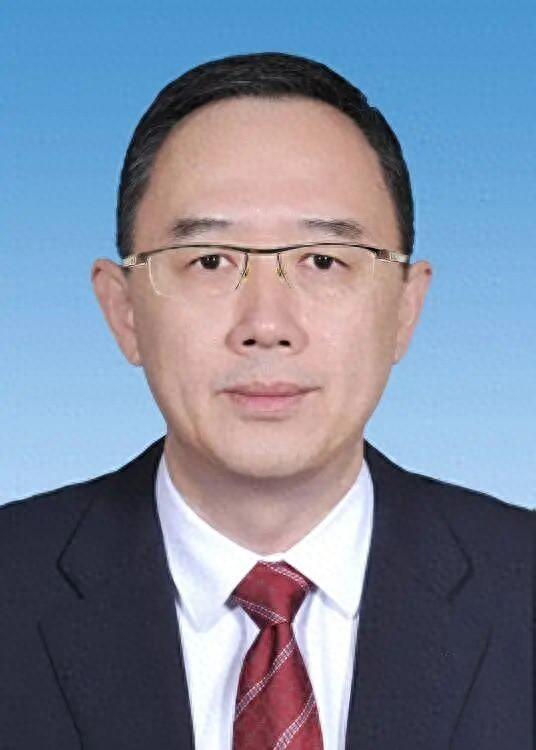 中纪委最新发布！今年首个任上落马的省长被“双开”