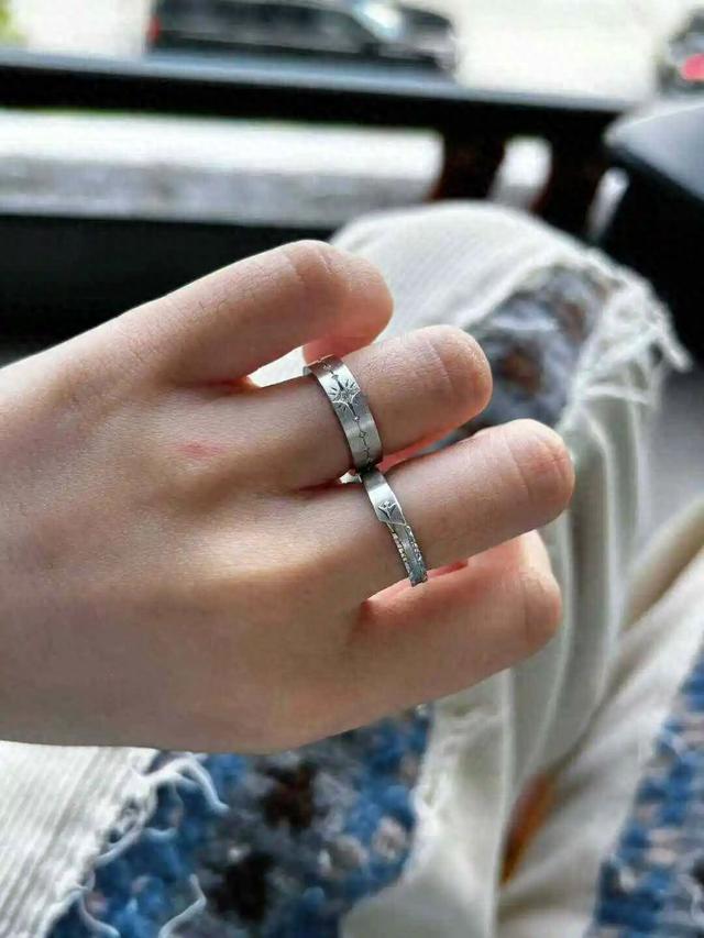 文艺简单女生优雅网名有气质（我的男友是虚拟的）