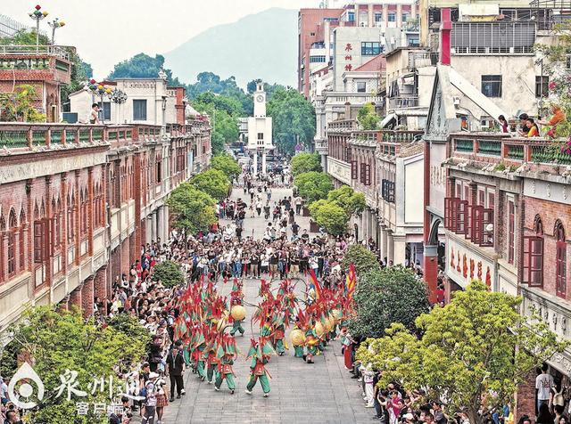 长假来泉 品“最闽南”的传统与现代