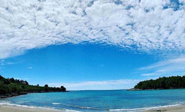 爱到深处心会疼，最干净的感情最伤人，痛苦是爱情最诚实的证明