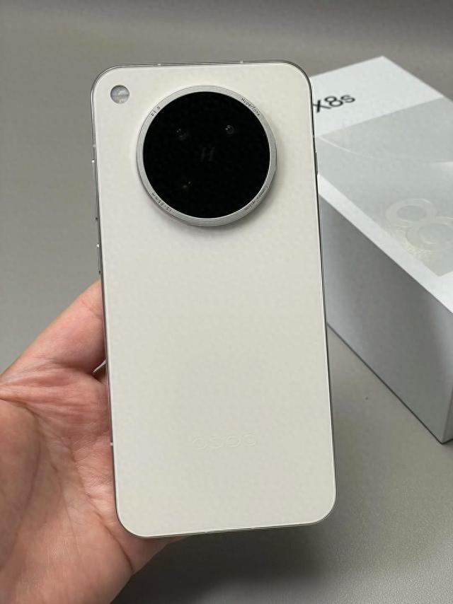 “跌穿地板”的实力派！这4款手机堪称双十一捡漏王