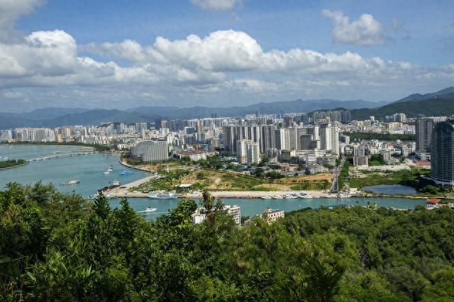 巴赫在三亚“赖”着不想走？这天堂谁来了都迷糊！