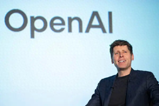 OpenAI有花不完的钱？AI泡沫让人想起了当年的网络股｜硅谷观察