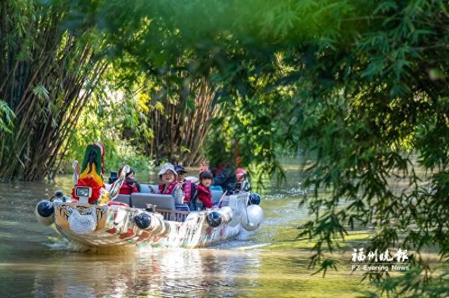 清明假期福州成游客“行走课堂”：非遗可体验 山海很出片