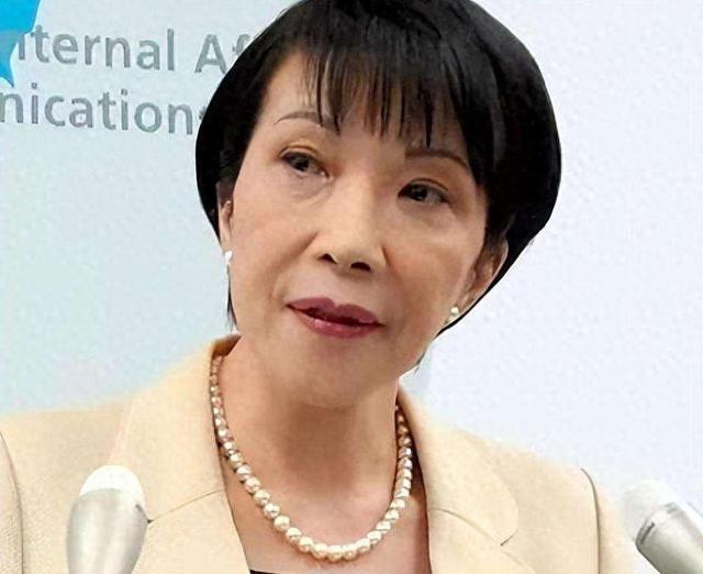 高市刚喊出东京宣言，就连收2个噩耗，日元全线崩盘，加息也没用