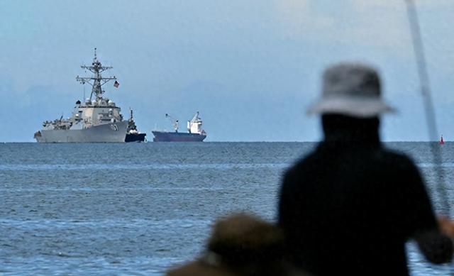 不到24小时	，美国扣第3艘油轮，但碰上刺头，双方爆发海上追逐战