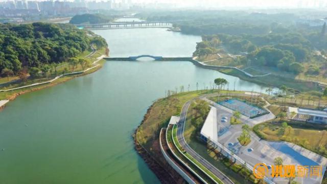 引水焕景！鱼目山公园“激活”一湖清水