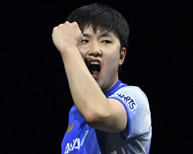 乒乓亚锦赛：张本智和开门红！首战3-0胜名将，率先为日本队立功