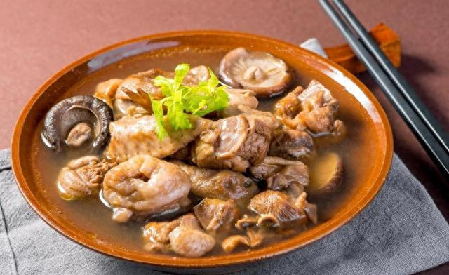 无论炖什么肉，都要记得加这2种料！保证肉烂又鲜香，越炖越入味
