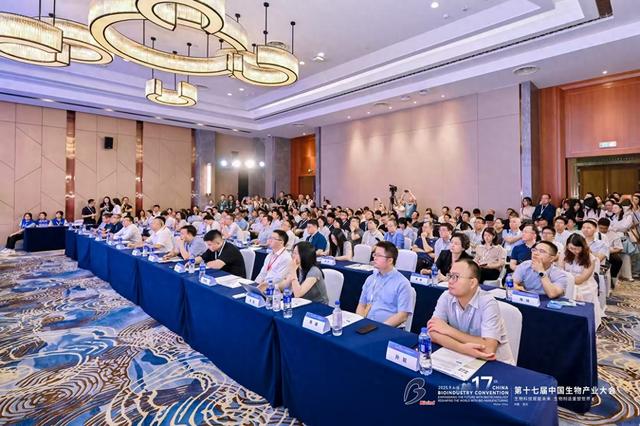 光谷论道脑机接口：中国方案迈向世界前沿——2025脑机接口与脑科学前沿探索论坛侧记