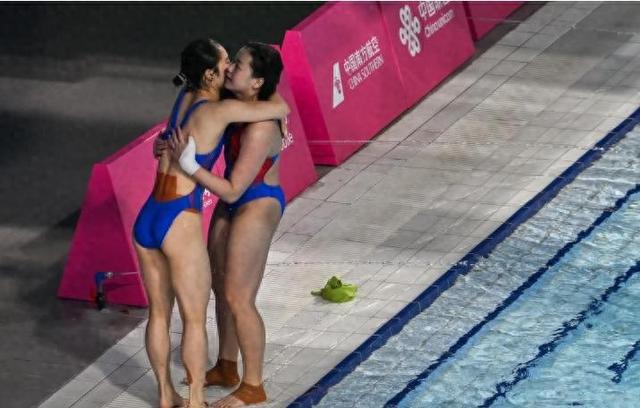 原来我们都猜错了？王伟莹曝全红婵退个人赛原因，陈若琳说对了