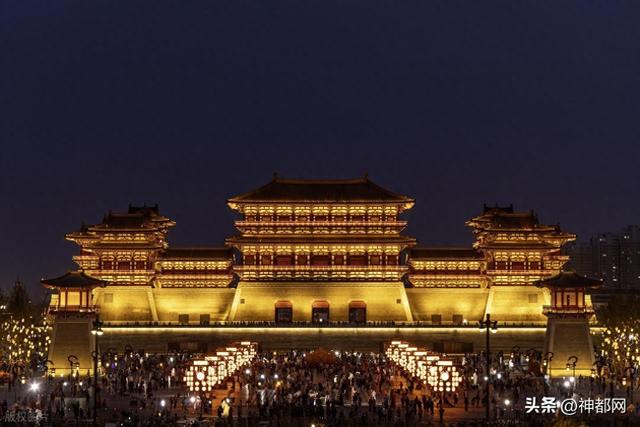 “先有郑州后有天”？郑州文旅争议言论，被指篡改驼队终点和历史